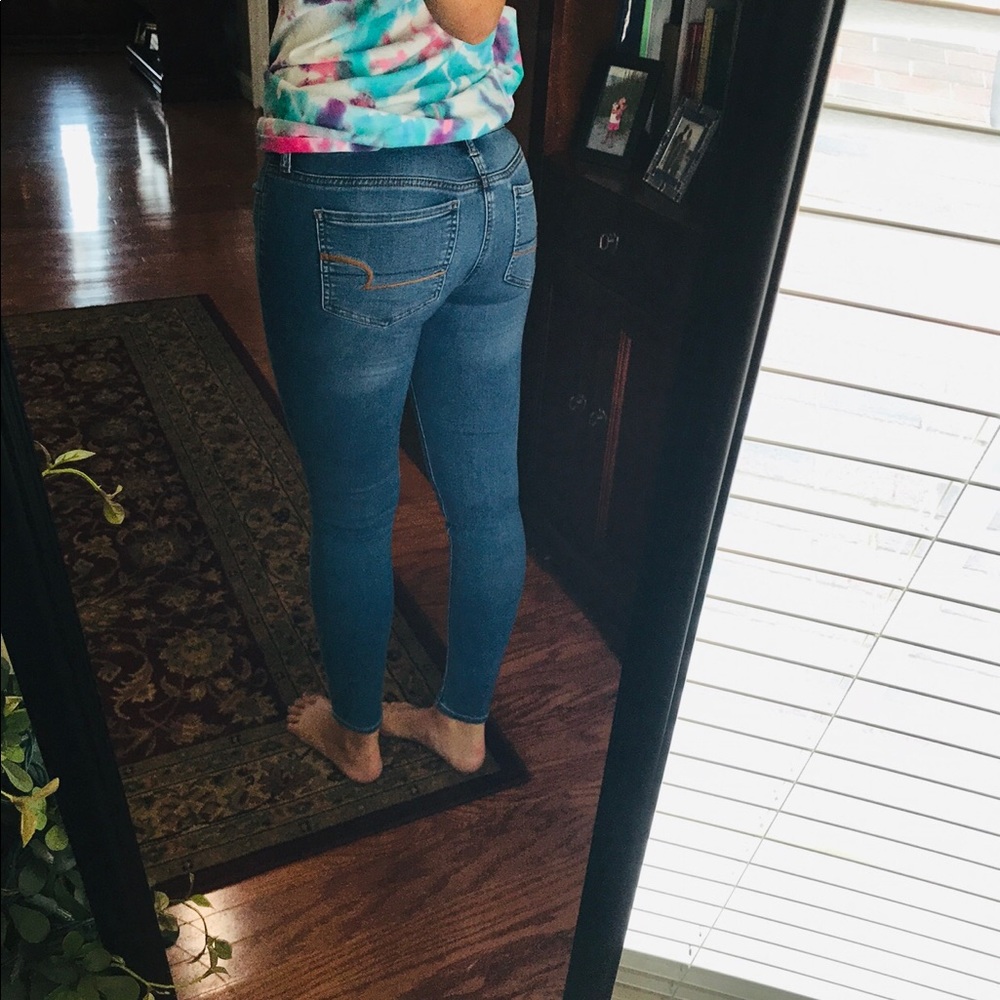 American Eagle Jean - Picture 5 of 8
